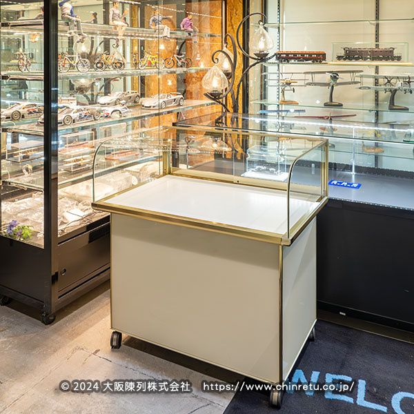 ���ЃI���W�i���^�Ȃ��K���X�d�l�����J�E���^�[�P�[�X