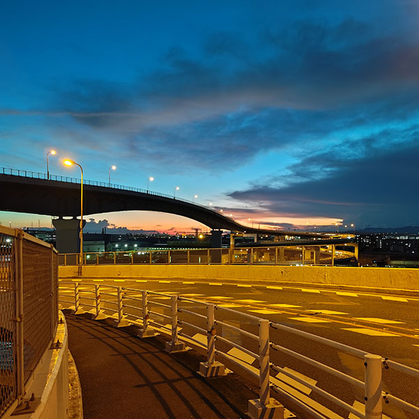 ���s���̗[�i