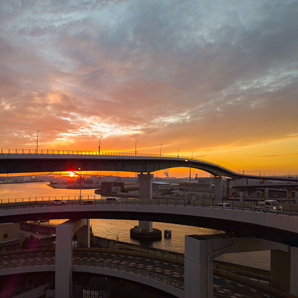 ���s���̗[�i