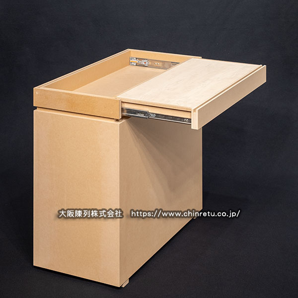 �l�l���u�r���v�^�A�N�Z�T���[�W���p�R���N�V�����P�[�X�v�𐻍쒆