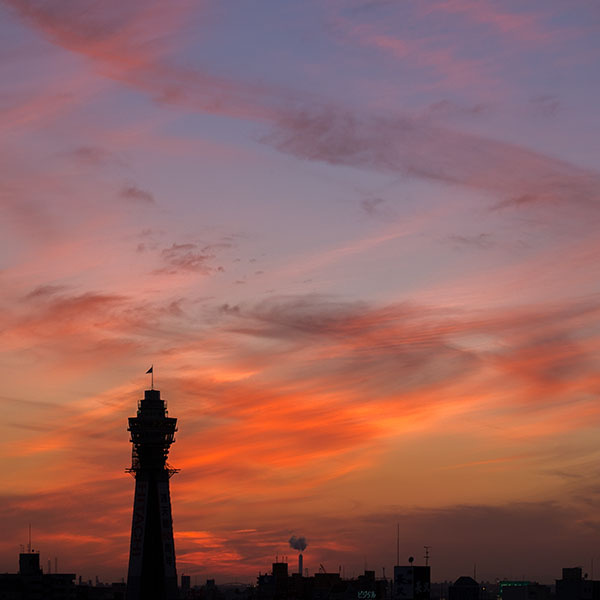 通天閣を含む夕景